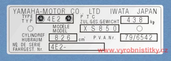 Výrobní štítek YAMAHA 4E2